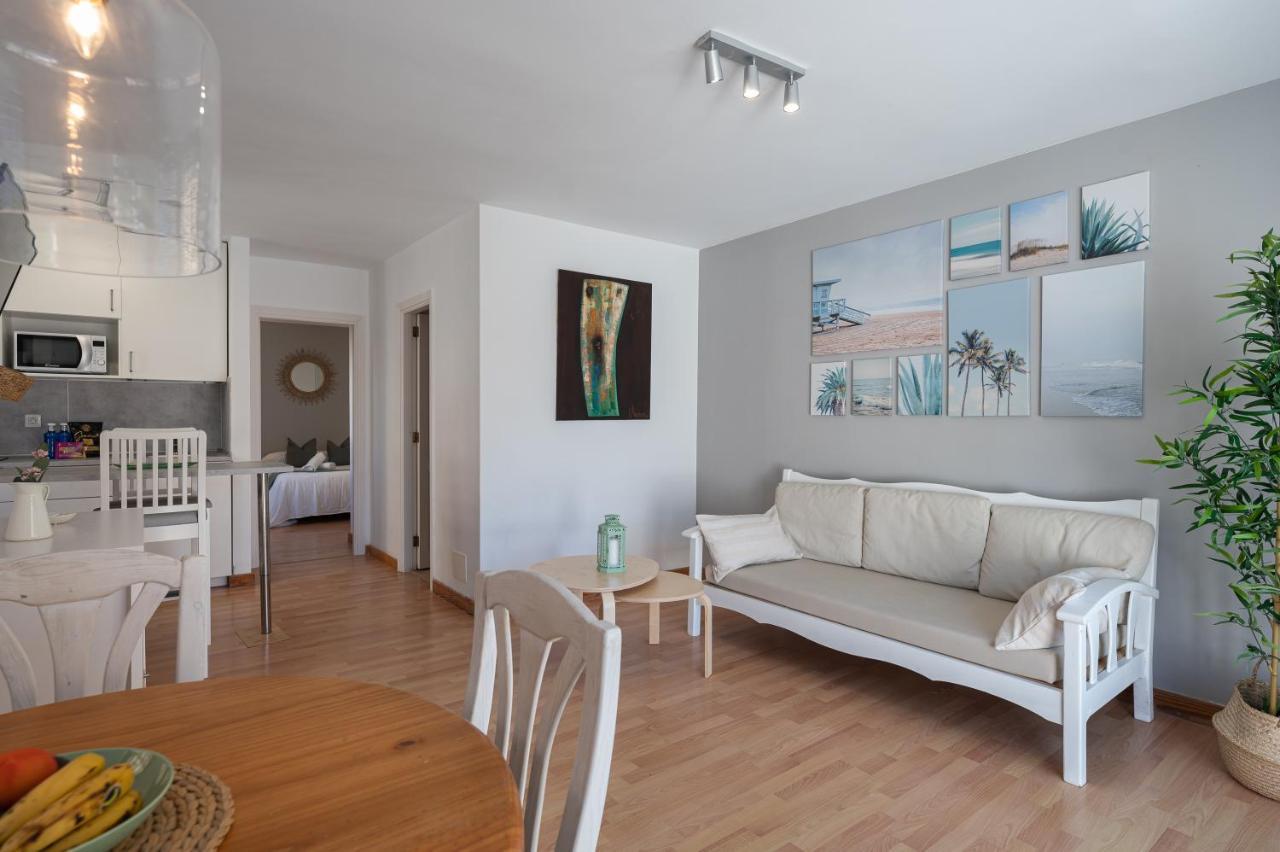 Homeforguest Apartment With Pool And Terrace 1 Min From The Beach Corralejo Eksteriør billede